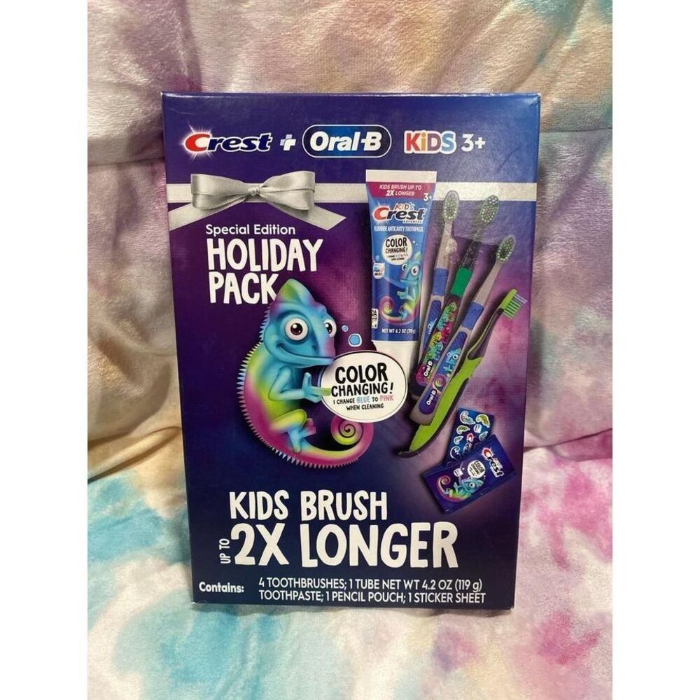 Special Edition Holiday Pack Kids 4 toothbrushes , 1‎ tube Toothpaste +
